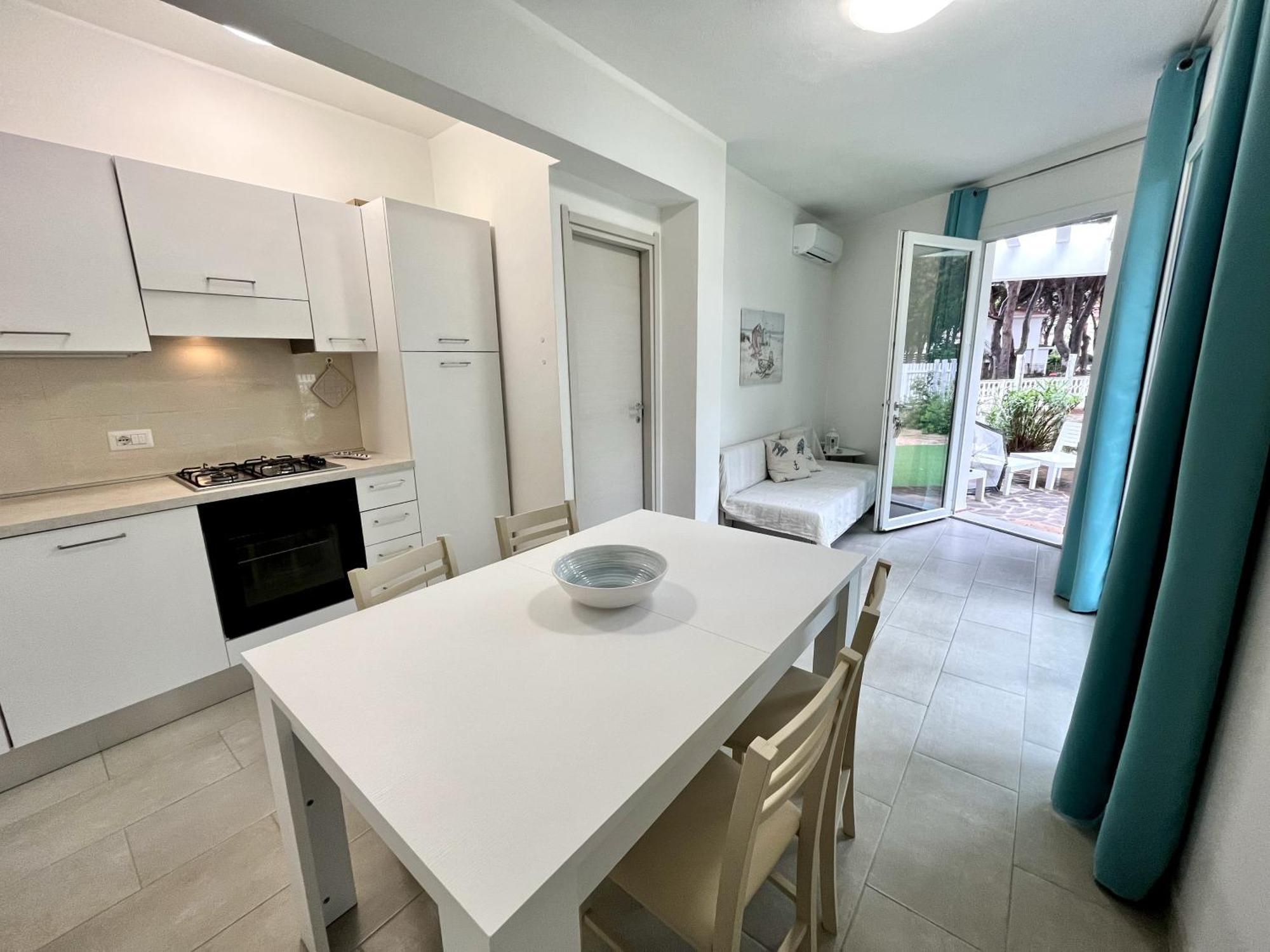 Angolo Mare Apartments & Rooms ปอร์โตปีโน ภายนอก รูปภาพ
